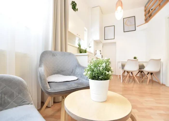 Daire Hidden Gem In With Free Parking *